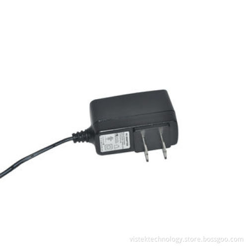 AC/DC adapter 12W designed for global use